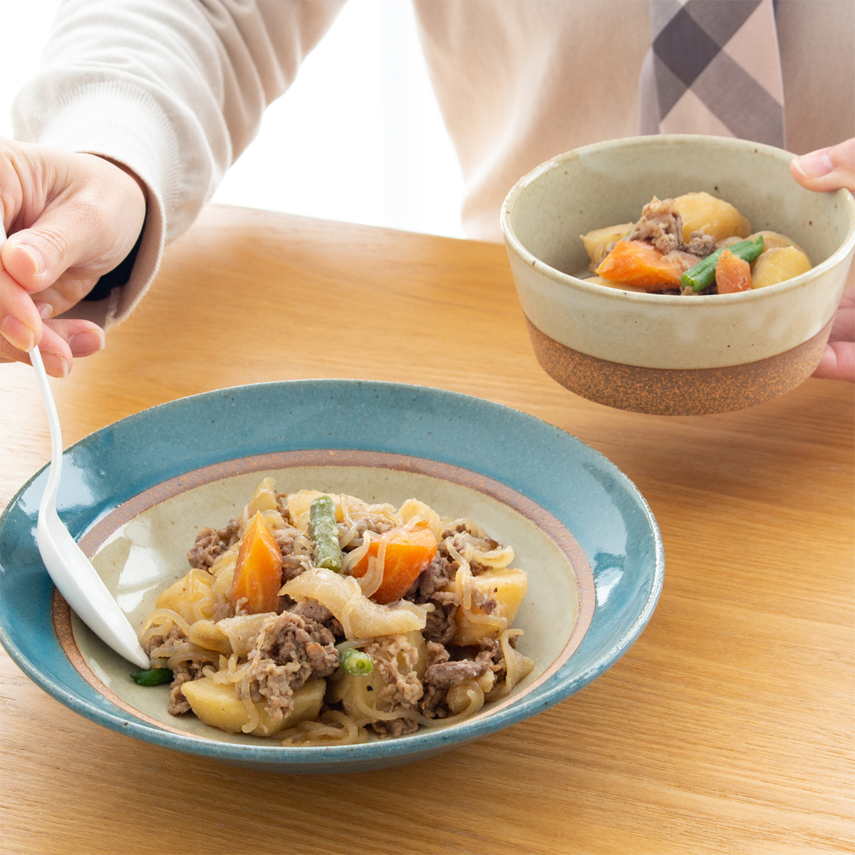 皿　日本製　とらきき　リム皿　丸　ハンドメイド　手作り　作家物　和食器　器　手仕事　深皿　窯元とら喜き　陶器　プレート　パスタプレート　21cm　FavoriteStyle(フェイバリット・スタイル)