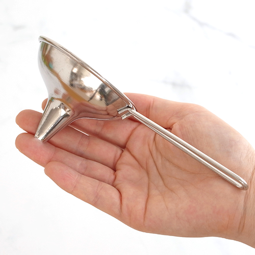 家事問屋 じょうご 小 ステンレス 漏斗 ろうと ロート 液体 移し替え キッチンツール 日本製 Made In Japan Favoritestyle