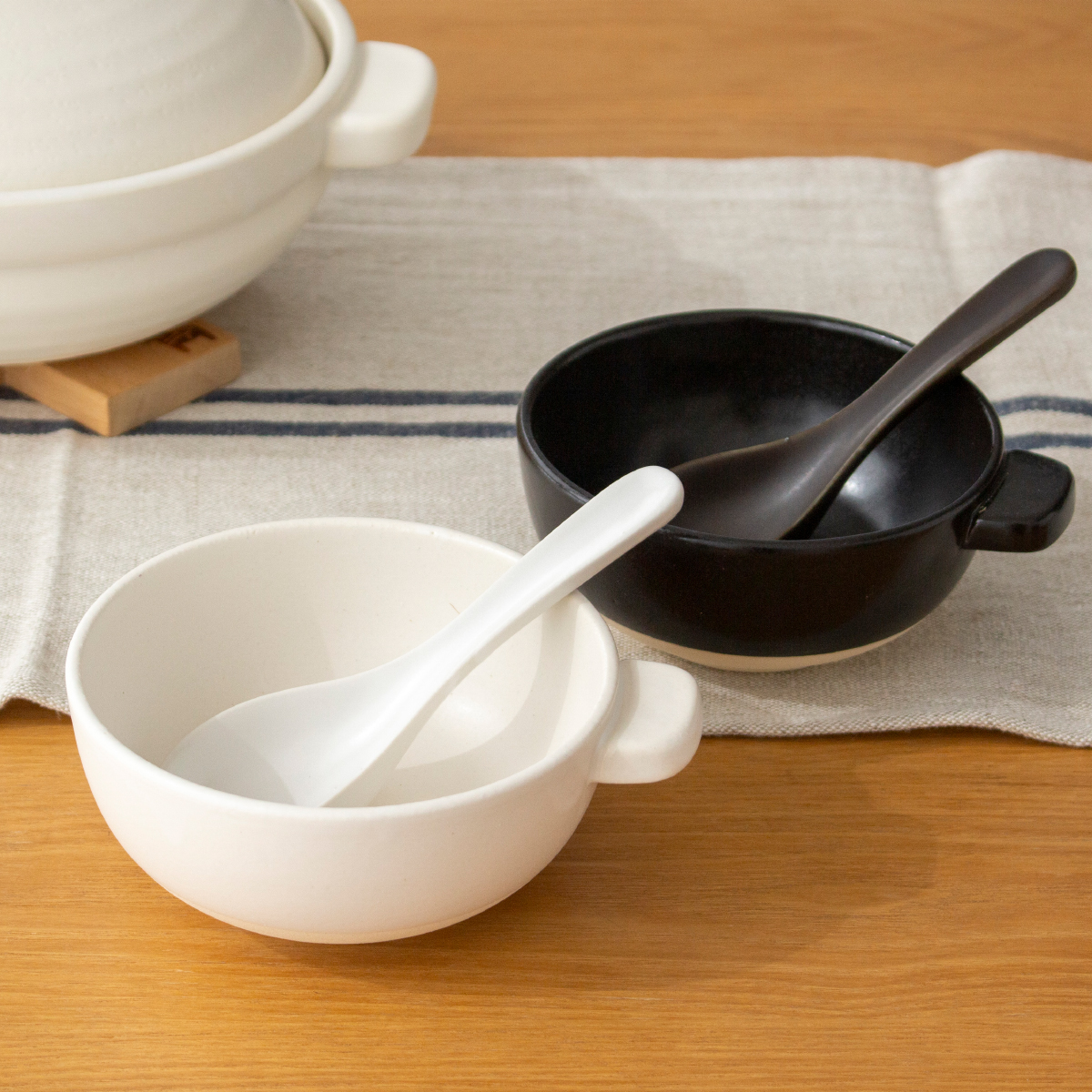 かもしか道具店 レンゲスプーン レンゲ 陶器 食器 白 黒 日本製 萬古焼