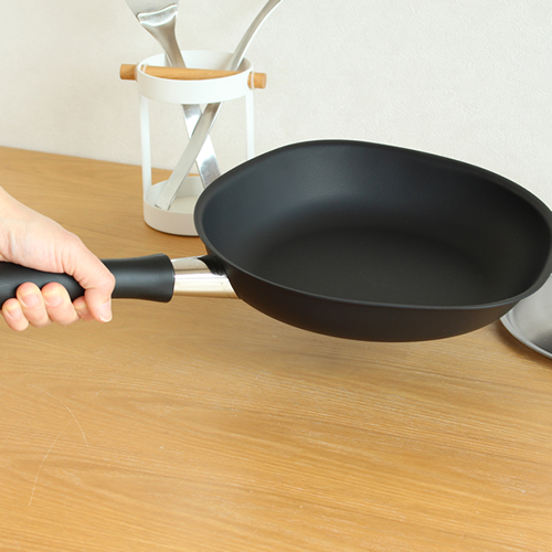 柳宗理 鉄 フライパン マグマプレート 25cm ふた付き ミラータイプ Ih対応 鉄フライパン 鉄製 日本製 Favoritestyle 柳宗理 鉄 フライパン マグマプレート 25cm ふた付き ミラータイプ Ih対応 鉄フライパン 鉄製 日本製 Favoritestyle