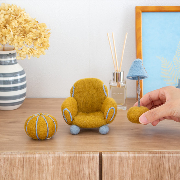 Gry&Sif ミニチュア くつろぎ家具セット 家具 フェルト 北欧 ハンドメイド オーナメント 飾り ソファ フェアトレード グライアンドシフ