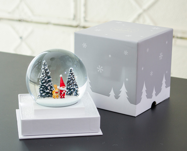 ノルディカニッセ 2023 新作 限定品 スノードーム そりを引いたサンタ NORDIKA nisse クリスマス 雑貨 人形 北欧 NRD100001