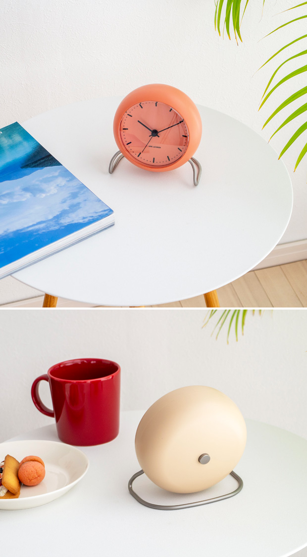 ARNE JACOBSEN アルネヤコブセン TABLE CLOCK CITY HALL シティホール 置き時計 クォーツ 目覚まし時計 北欧